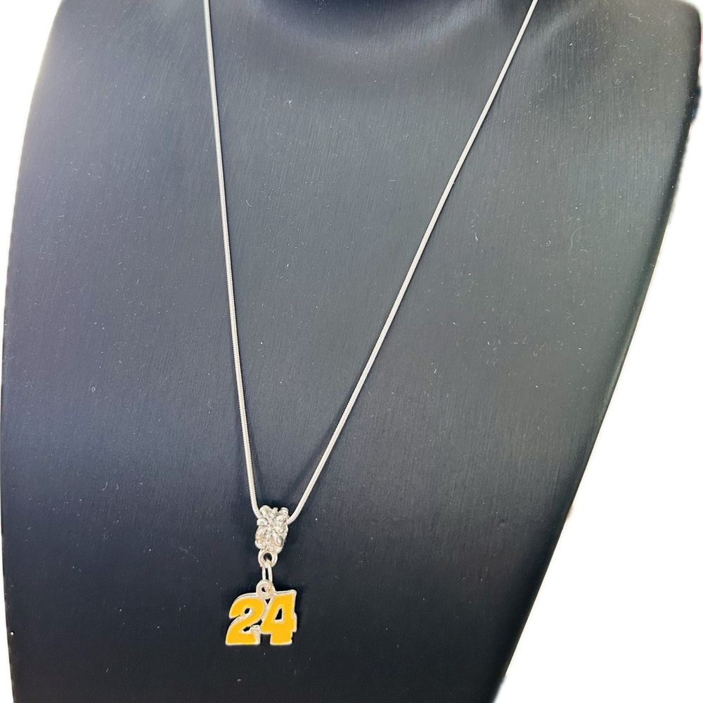 Vintage pendant Lucky Number 24 Enamel Pendant Silverplated Fashion Necklace 18"